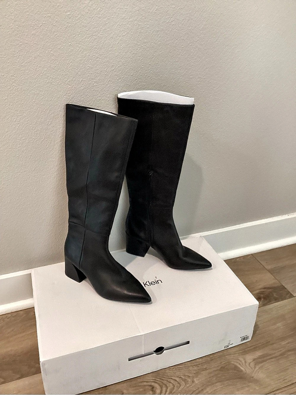 Steve Madden Tall Block Heel leather Boot Black side zipper